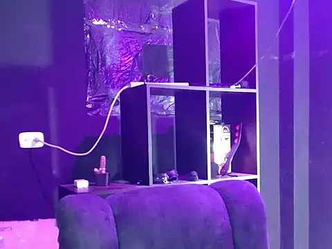 Snapshot of Pandora_9666 chatting on 09-08-25, 04:06 Pandora 9666 online show from 09-08-25, 04:06