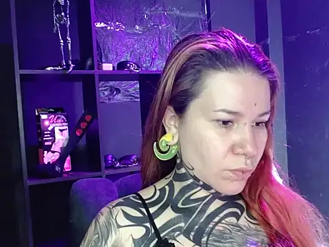 Snapshot of Pandora_9666 chatting on 10-16-25, 02:51 Pandora 9666 online show from 10-16-25, 02:51