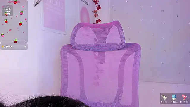 MiaWilsson  online show from 11-17-25, 02:06