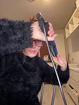 Mazzekyn online show from 03-17-25, 06:21