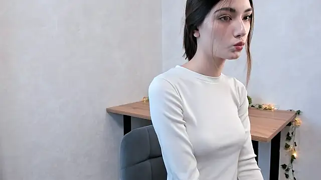 FloraEves online show from 03-01-25, 04:15