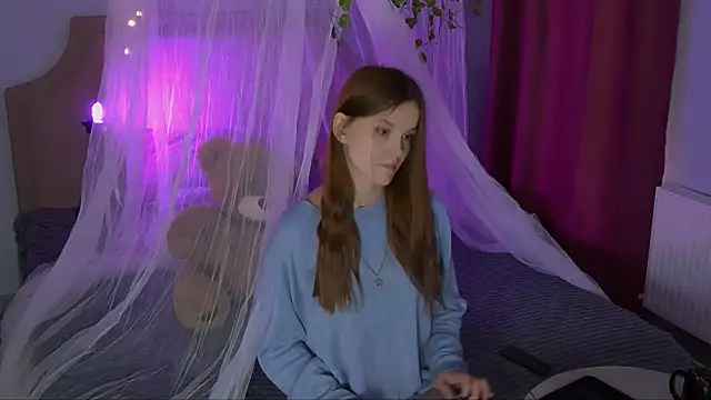 Amber Rogers online show from 04-12-26, 05:34