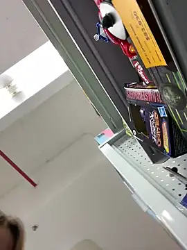 Snapshot of gynna_kimera chatting on 03-11-25, 10:31 gynna kimera online show from 03-11-25, 10:31