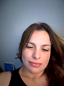 Snapshot of gynna_kimera chatting on 09-25-25, 10:35 gynna kimera online show from 09-25-25, 10:35