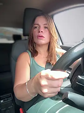 Snapshot of gynna_kimera chatting on 10-15-25, 04:29 gynna kimera online show from 10-15-25, 04:29