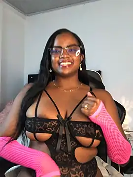 Snapshot of ValerieBlakee chatting on 05-23-26, 02:10 ValerieBlakee online show from 05-23-26, 02:10