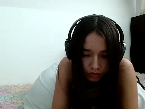  luna 777 online show from 10-15-25, 03:23