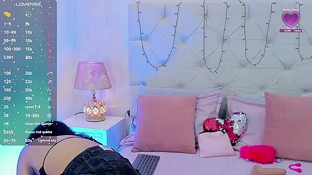 goth tasha online show from 09-10-25, 07:47