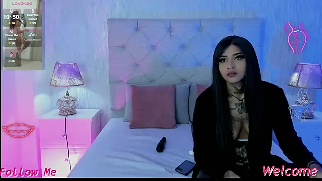 Snapshot of goth_tasha chatting on 05-02-26, 12:43 goth tasha online show from 05-02-26, 12:43
