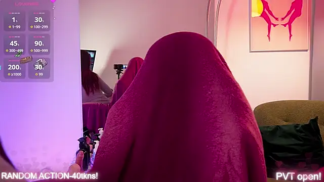 Snapshot of luna_joy_ chatting on 11-28-25, 02:53 luna joy online show from 11-28-25, 02:53