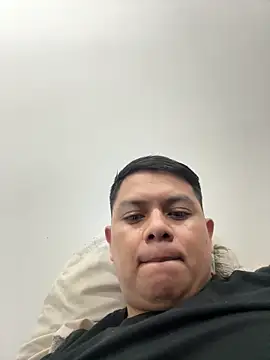 Snapshot of flaco16 chatting on 02-07-26, 06:06 flaco16 online show from 02-07-26, 06:06