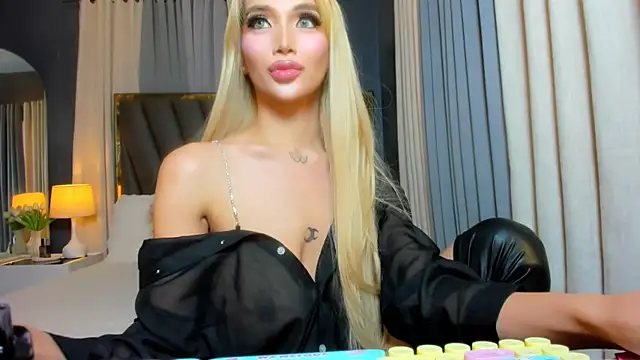 KylieSonique online show from 06-14-26, 03:19