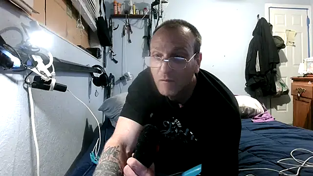 Snapshot of PornStro921 chatting on 11-18-25, 10:31 PornStro921 online show from 11-18-25, 10:31