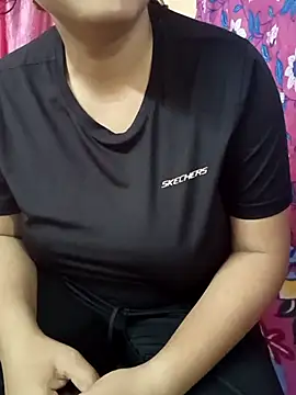 Snapshot of Mazzakiinn chatting on 03-10-25, 07:42 Mazzakiinn online show from 03-10-25, 07:42