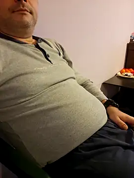 Snapshot of mafylica chatting on 02-23-25, 04:57 mafylica online show from 02-23-25, 04:57