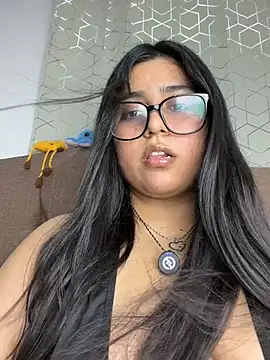Snapshot of virginbrunette99 chatting on 06-28-26, 04:07 virginbrunette99 online show from 06-28-26, 04:07