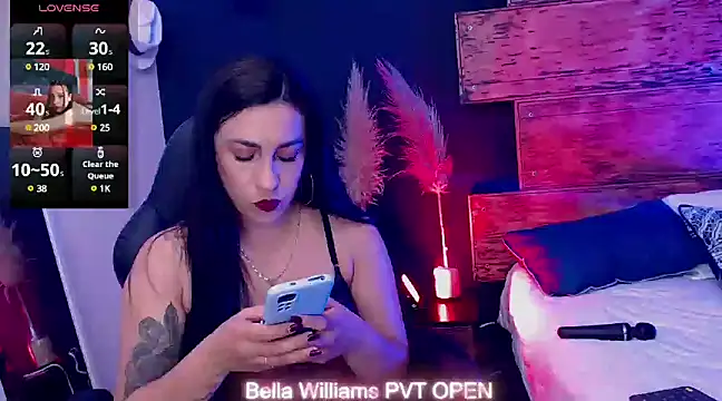 Bella williamss  online show from 03-04-25, 08:27