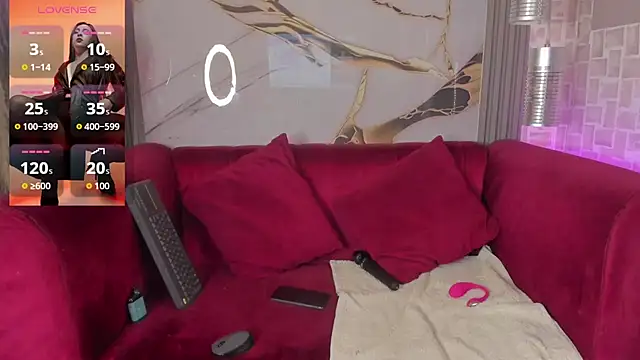 Bella williamss  online show from 12-01-25, 07:08