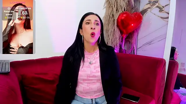 Bella williamss  online show from 03-28-26, 01:22