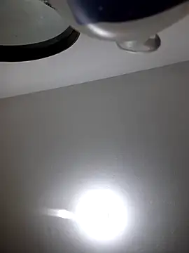 comcoroas online show from 04-01-26, 12:00