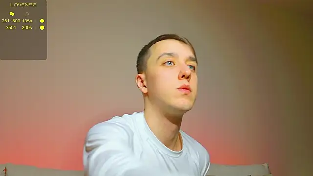 Snapshot of your_super_hero chatting on 02-08-26, 07:39 your super hero online show from 02-08-26, 07:39