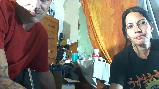 SillyRabbitz online show from 10-20-25, 04:57