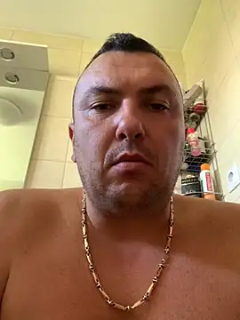 Snapshot of Mike8523 chatting on 09-17-25, 10:50 Mike8523 online show from 09-17-25, 10:50