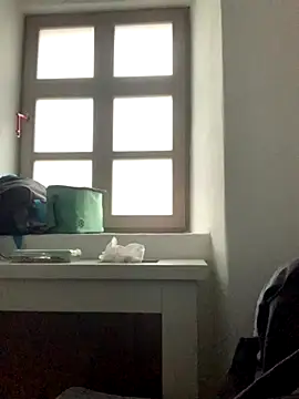 Snapshot of Mike8523 chatting on 11-15-25, 06:00 Mike8523 online show from 11-15-25, 06:00