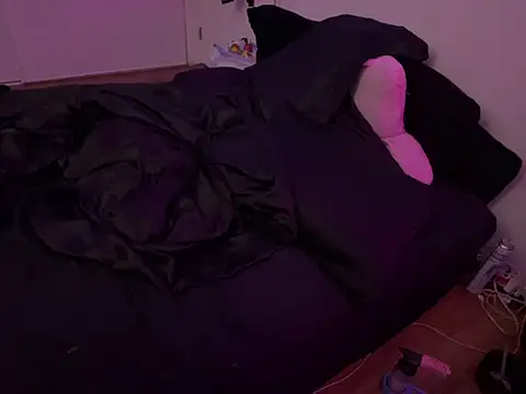 ChrryFoxx online show from 09-09-25, 08:36