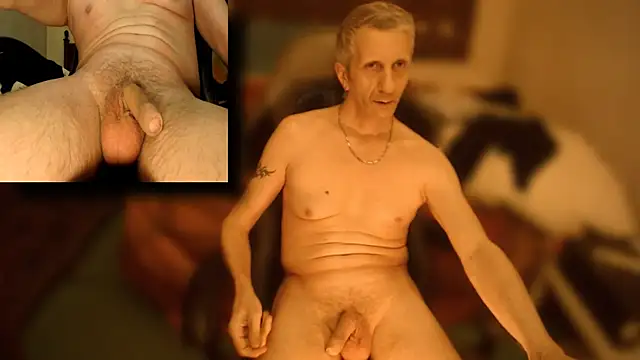 Snapshot of maxdaddy690 chatting on 02-27-25, 08:31 maxdaddy690 online show from 02-27-25, 08:31