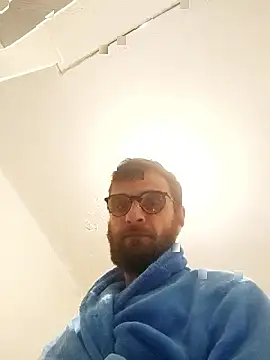 sebik122 online show from 10-31-25, 08:43