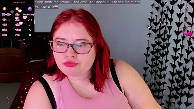 Snapshot of Lily_lu_one chatting on 10-23-25, 10:36 Lily lu one online show from 10-23-25, 10:36