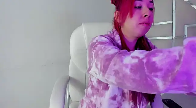 Snapshot of Celeste_X chatting on 02-28-25, 03:26 Celeste X online show from 02-28-25, 03:26