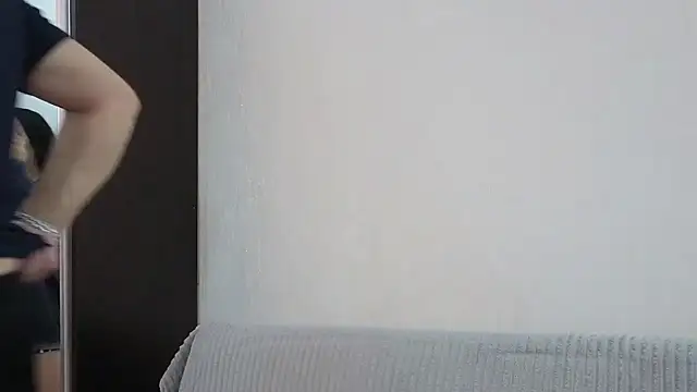 Snapshot of _KissMyAss_ chatting on 01-13-26, 11:32 KissMyAss online show from 01-13-26, 11:32