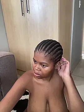 Snapshot of _DollFace_ chatting on 02-09-26, 08:40 DollFace online show from 02-09-26, 08:40