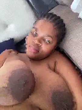 Snapshot of _DollFace_ chatting on 02-24-26, 07:39 DollFace online show from 02-24-26, 07:39