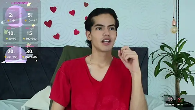 Maximoherrera 16 online show from 04-27-26, 12:47