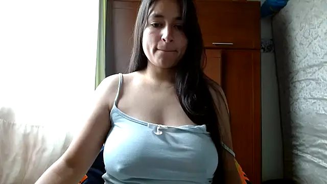 Snapshot of Escarcha-blue chatting on 05-23-26, 03:27 Escarcha-blue online show from 05-23-26, 03:27