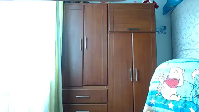 Snapshot of Escarcha-blue chatting on 05-29-26, 04:38 Escarcha-blue online show from 05-29-26, 04:38