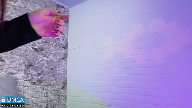 MaeveKuro online show from 10-06-25, 03:04