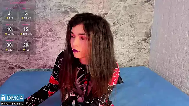 MaeveKuro online show from 12-16-25, 03:11