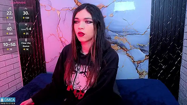 MaeveKuro online show from 03-05-26, 03:02