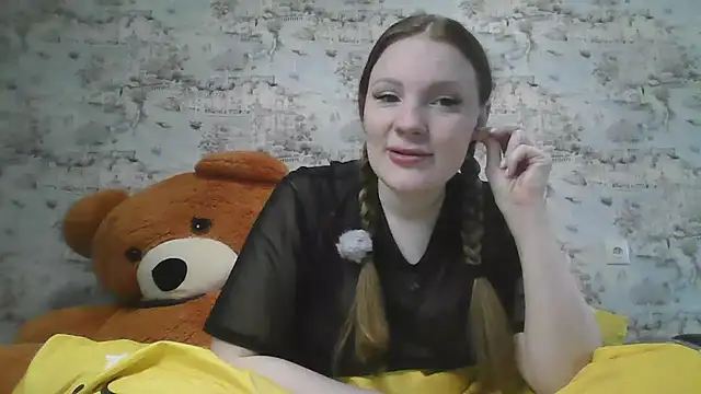 Snapshot of Eveline_May chatting on 03-21-25, 03:13 Eveline May online show from 03-21-25, 03:13