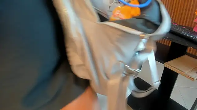 Snapshot of gime_lara chatting on 02-05-26, 12:43 gime lara online show from 02-05-26, 12:43