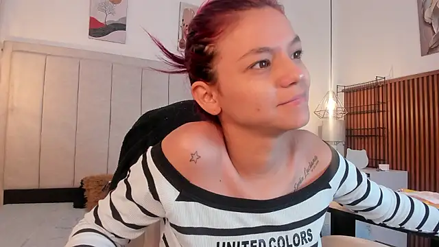 Snapshot of gime_lara chatting on 02-13-26, 11:39 gime lara online show from 02-13-26, 11:39