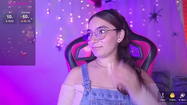 Snapshot of issa_monterrey chatting on 10-27-25, 09:08 issa monterrey online show from 10-27-25, 09:08