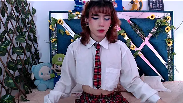 Snapshot of charly__evans chatting on 10-02-25, 11:39 charly evans online show from 10-02-25, 11:39