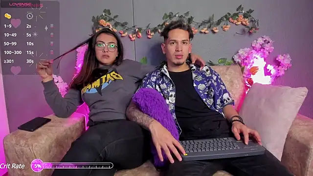 Snapshot of April_Nick299 chatting on 03-18-25, 12:38 April Nick299 online show from 03-18-25, 12:38