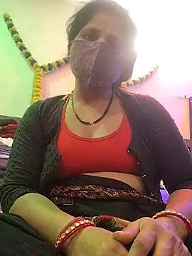 Snapshot of Anitabhabi_2 chatting on 03-19-25, 04:13 Anitabhabi 2 online show from 03-19-25, 04:13