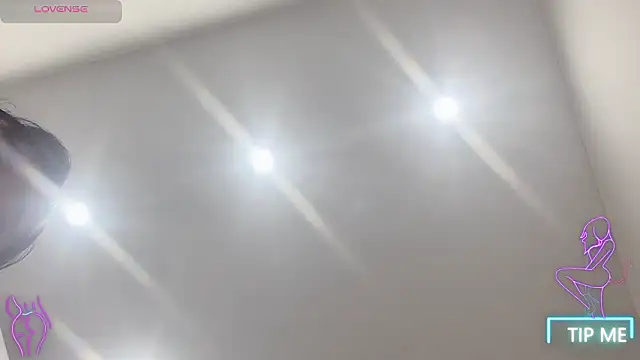 Snapshot of shishi_101 chatting on 02-03-26, 01:15 shishi 101 online show from 02-03-26, 01:15